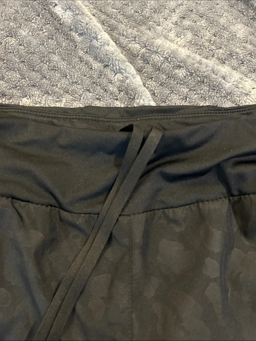 NWOT Amazing Animal Print Leopard Print Black Running Shorts SzM